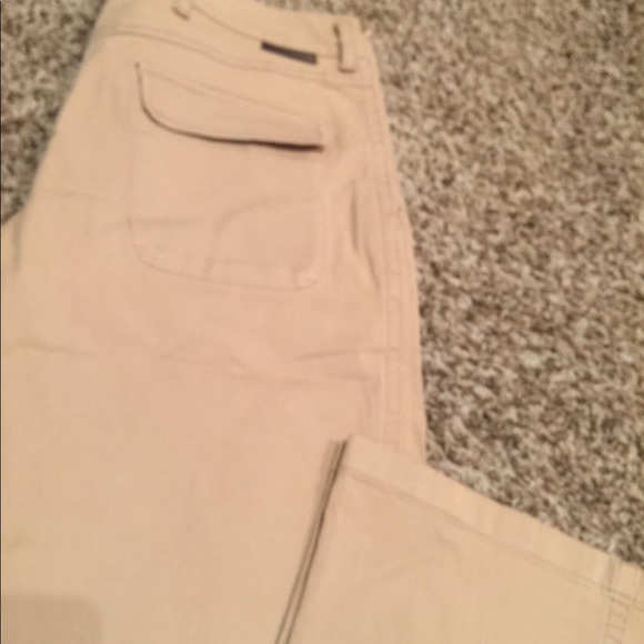 Khaki pant - Picture 2 of 2